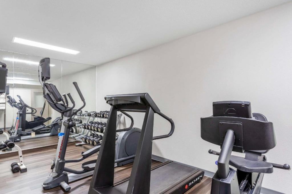 Ripley Quality Inn מראה חיצוני תמונה