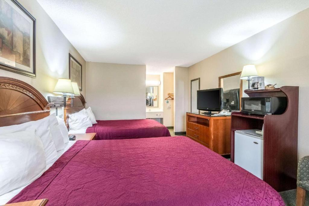 Ripley Quality Inn מראה חיצוני תמונה