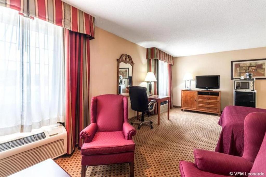 Ripley Quality Inn מראה חיצוני תמונה