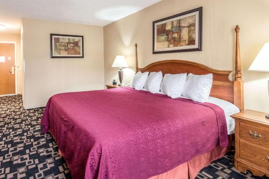 Ripley Quality Inn מראה חיצוני תמונה